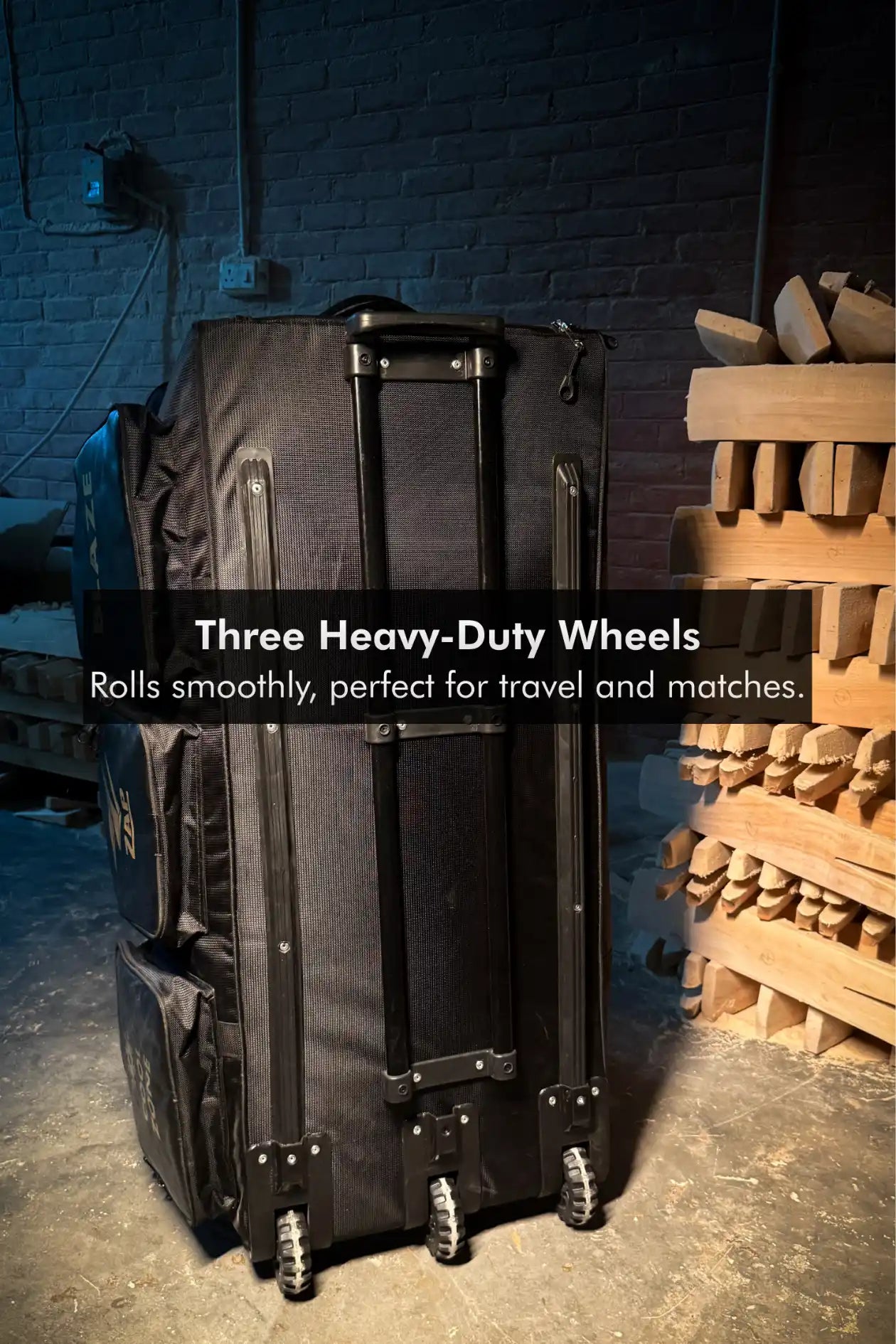 ZAP Blaze Wheelie Kit Bag-3